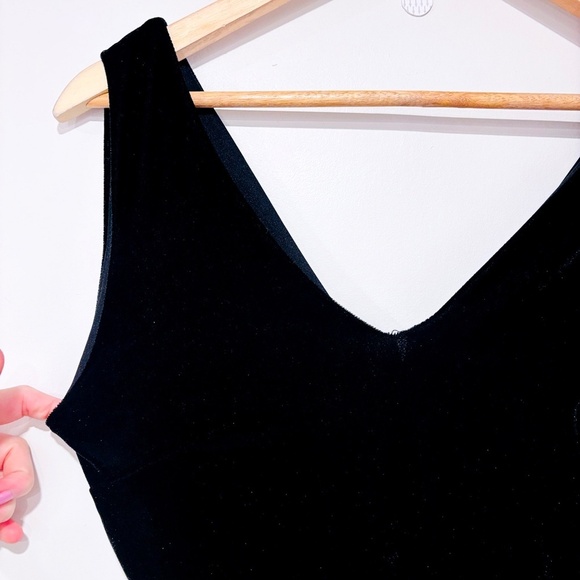 MERCER & MADISON Black velvet jumpsuit - Picture 2 of 9